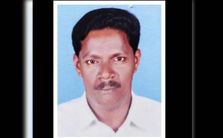 പായസം തയ്യാറാക്കുന്നതിനിടെ അബദ്ധത്തിൽ പായസച്ചെമ്പിൽ വീണ് ഗുരുതരമായി പൊള്ളലേറ്റയാൾ മരിച്ചു. മലപ്പുറം ചേളാരി പത്തൂർ നഗറിലെ അയപ്പൻ ആണ് മരിച്ചത്. ബന്ധു വീട്ടിൽ വിവാഹ സൽക്കാരത്തിന് പായസം തയാറാക്കുന്നതിന് ഇടയിൽ ആയിരുന്നു അപകടം. വലിയ ചട്ടുകം ഉപയോഗിച്ച് ഇളക്കുന്നതിനിടെ അബദ്ധത്തിൽ പായസത്തിൽ വീഴുകയായിരുന്നു. കോഴിക്കോട് മെഡിക്കൽ കോളേജിൽ ചികിത്സയിലിരിക്കെയാണ് മരണം സംഭവിച്ചത്.