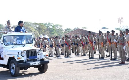 *ജനാധിപത്യ- മതേതര മൂല്യങ്ങൾ നിലനിൽക്കണം: മന്ത്രി കെ ബി ഗണേഷ്‌കുമാർ