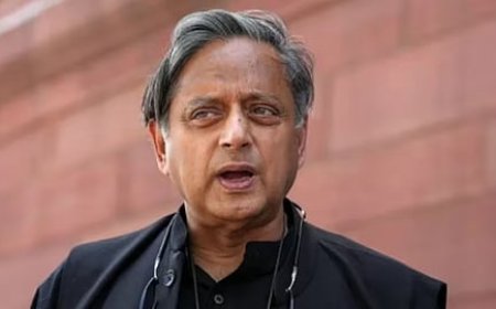 *''പറയാനുള്ളത് നേതൃത്വത്തോട് പറയും''; ദുബായിലെ ചർച്ച അന്നത്തിനായുള്ള മാധ‍്യമ സൃഷ്ടിയെന്ന് തരൂർ*