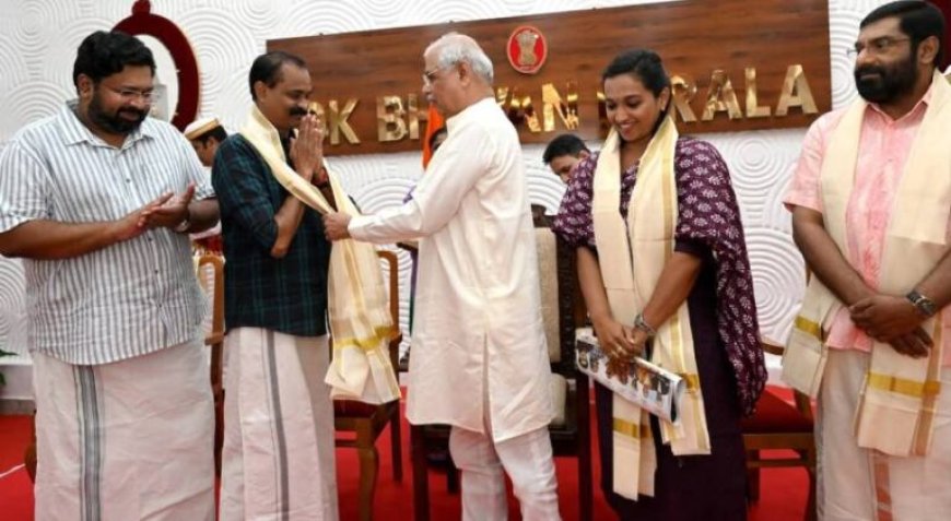 ഗവർണറുടെ ചായസൽക്കാരം ബഹിഷ്കരിച്ച് ആർ. ശ്രീലേഖ; മേയർ സ്ഥാനത്തെച്ചൊല്ലിയുള്ള അതൃപ്തി പരസ്യമാക്കി കൗൺസിലർ