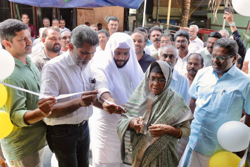 പാച്ചല്ലൂരിന് തിലകക്കുറിയായി ഹോമിക്സ് സോഫ ആൻഡ് ഫർണിച്ചർ സ്റ്റുഡിയോ പ്രവർത്തനം ആരംഭിച്ചു.