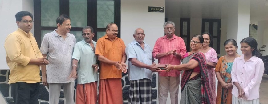 കേരള ഗ്രന്ഥശാല ദിനത്തോടനുബന്ധിച്ച് പേരേറ്റിൽ ശ്രീജ്ഞാനോദയ സംഘം ഗ്രന്ഥശാലയിൽ സംഘടിപ്പിച്ച പുസ്‌തക പ്രദർശനവും പുസ്‌തക സമാഹരണ ക്യാമ്പയിനും ഗ്രന്ഥശാല പ്രസിഡൻ്റ് എം രവീന്ദ്രൻ ഉദ്ഘാടനം ചെയ്തു